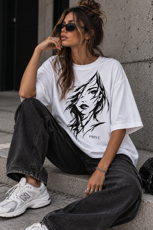 Beauty – Oversize T-Shirt mit Front- und Rückenprint – PRIVE COLLECTIVE