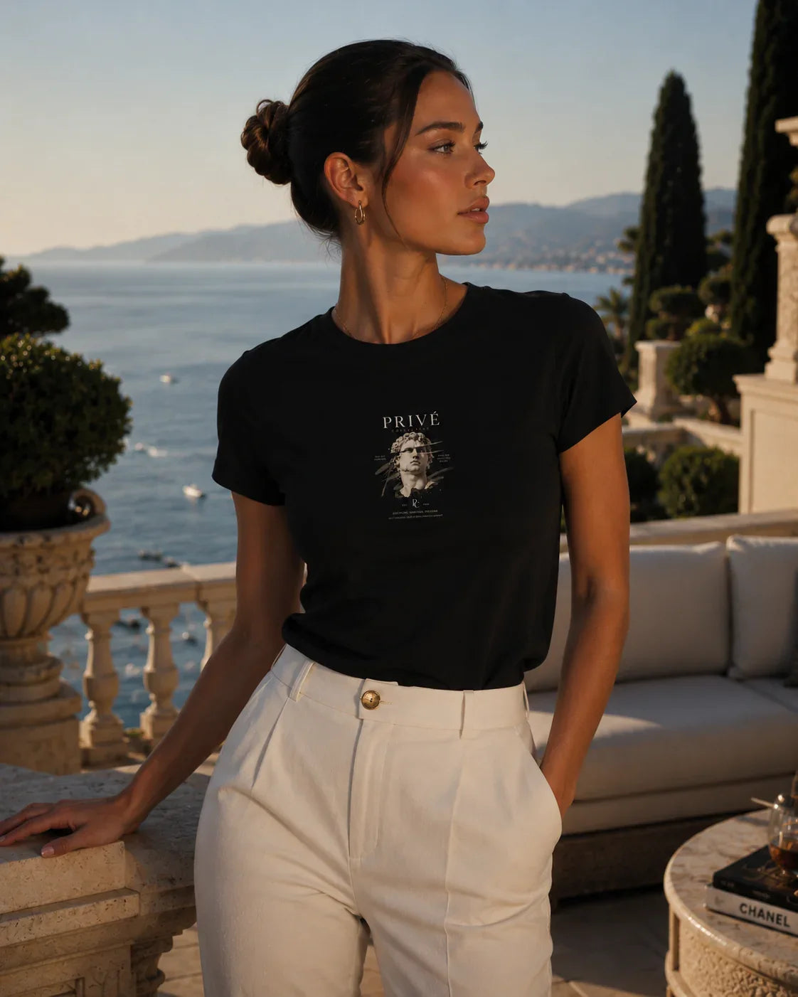 Signature Tee – PRIVE COLLECTIVE